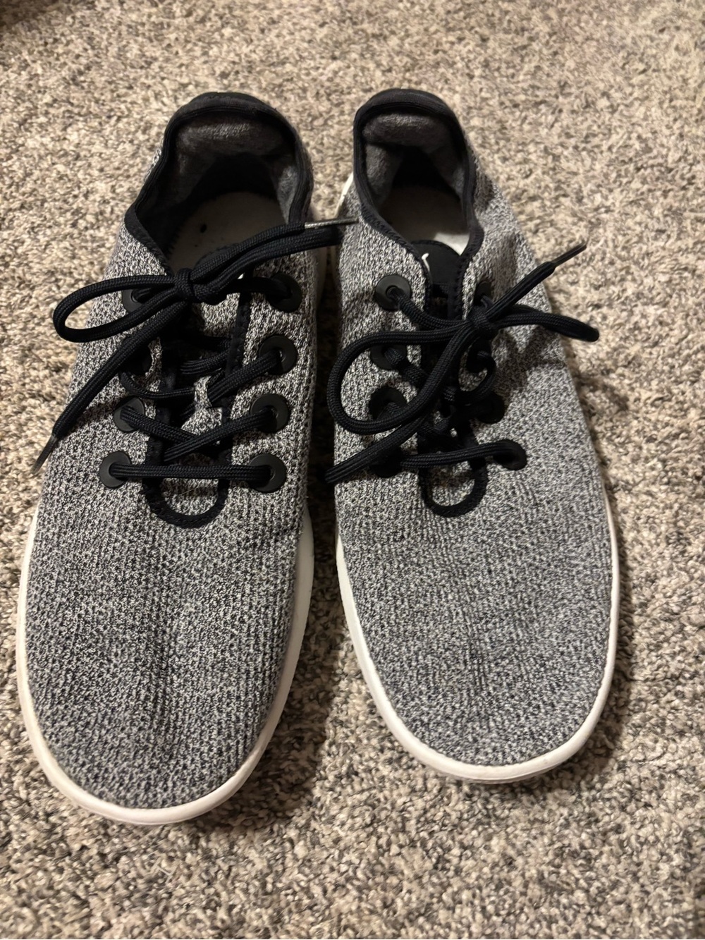 Allbirds  Men's Gray Knit Sneakers
